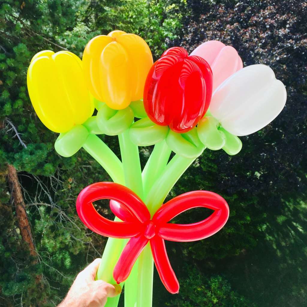 sculpture ballon bouquet tulipe 2