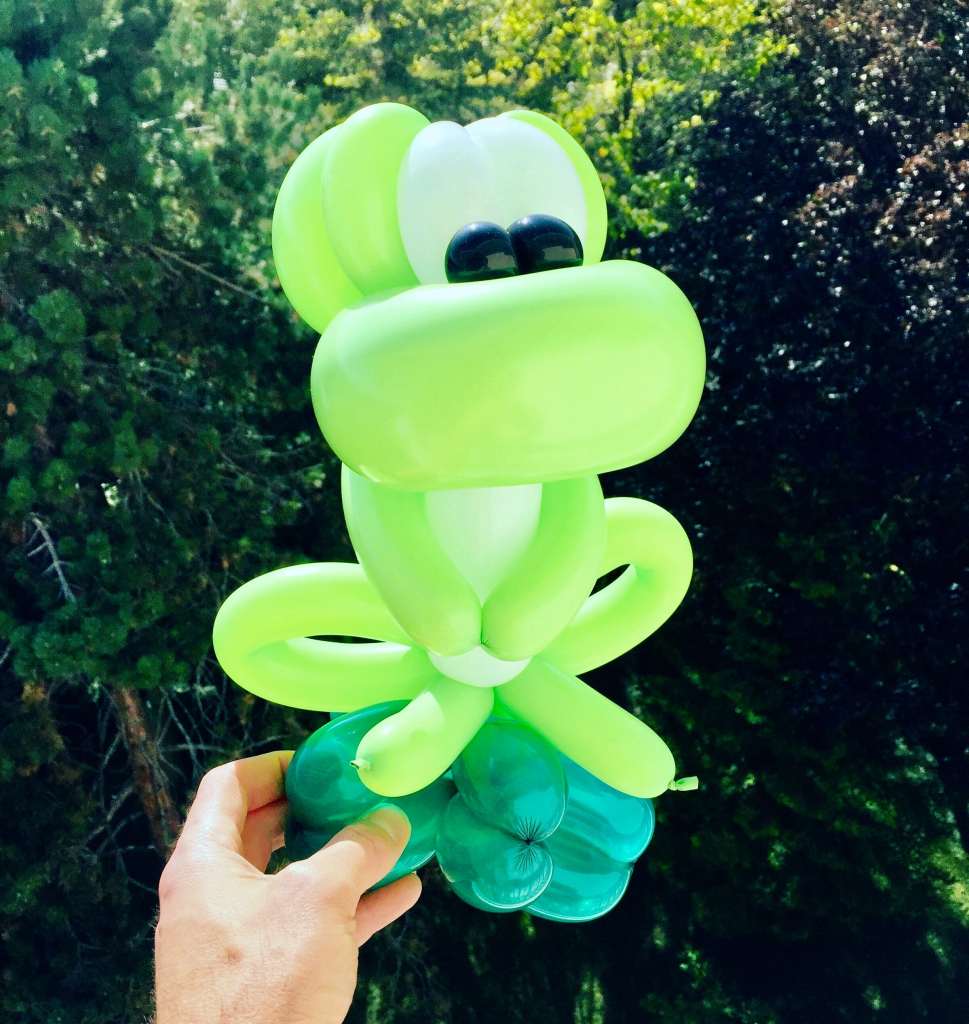 sculpture ballon paris grenouille nénuphar