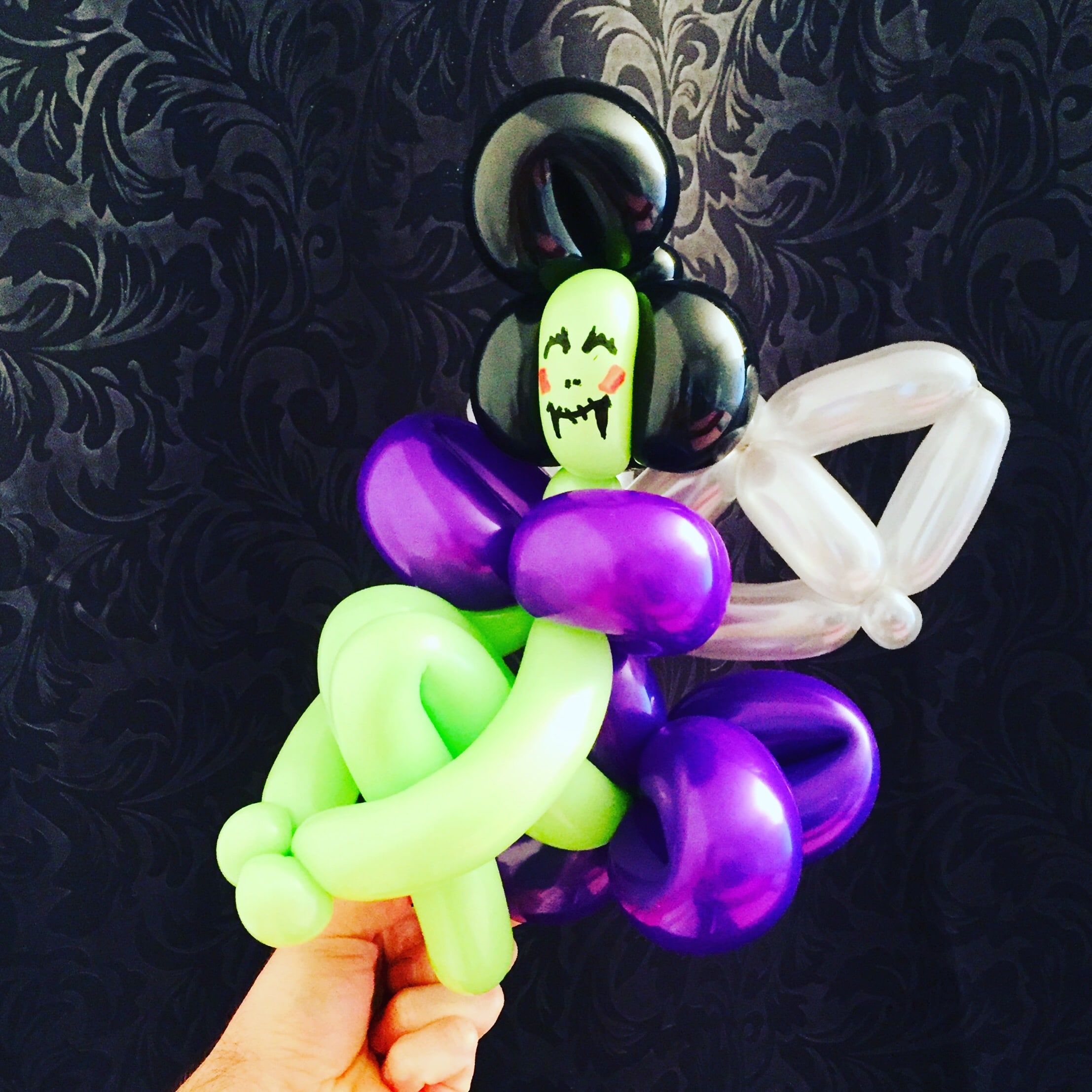 sculpteur sculpture ballon paris idf yvelines vampire