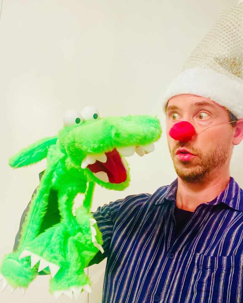 spectacle clown paris idf marionnette crocodile 1