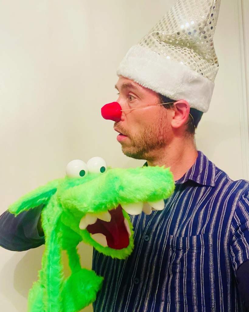 spectacle clown paris idf marionnette crocodile 5