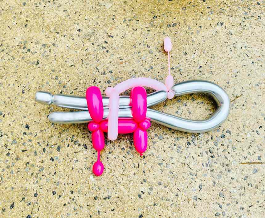 sculpture de ballon paris idf laser gun 4